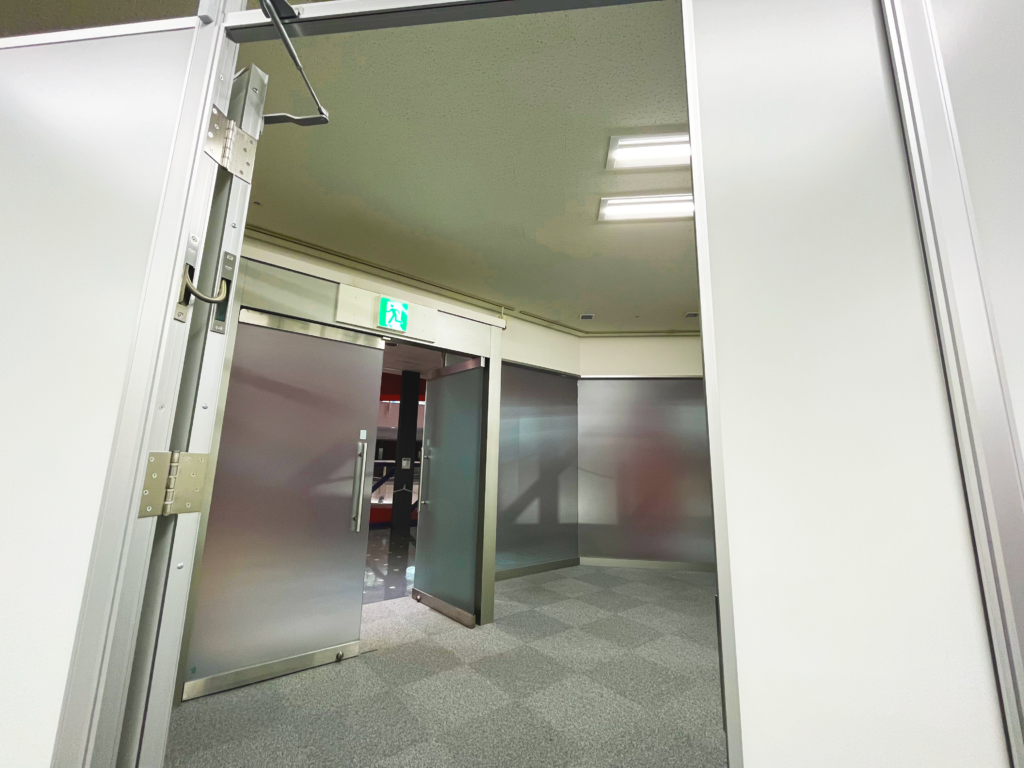 Doors at ITM-4F-H1