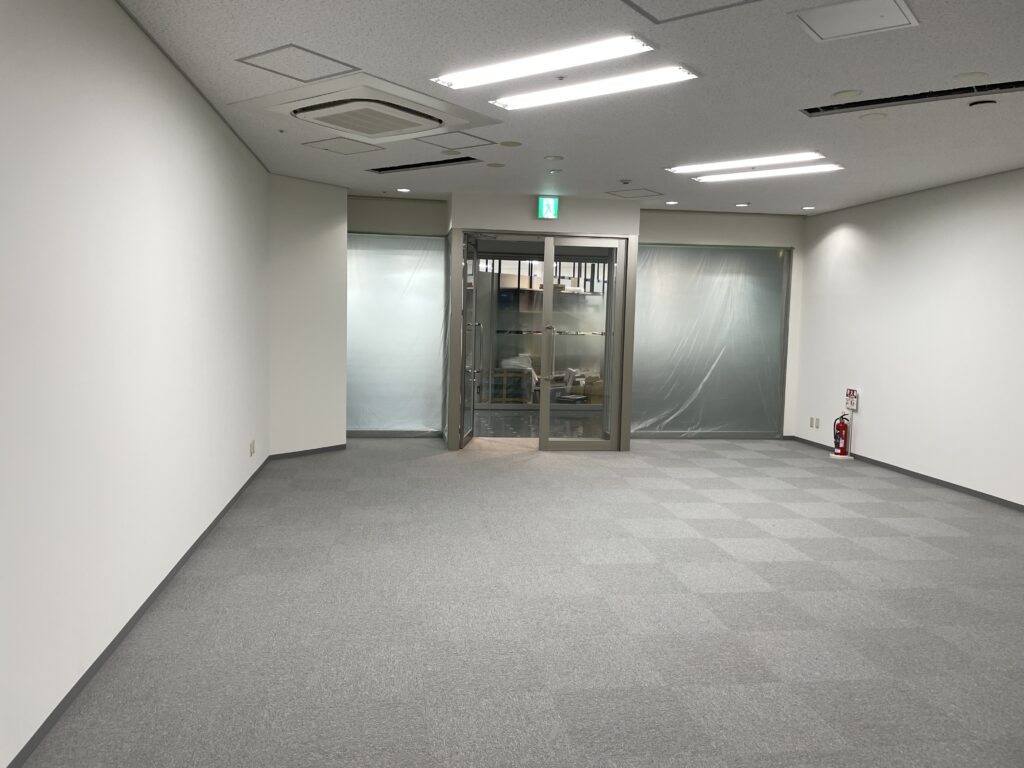 Entrance of 5F-L2