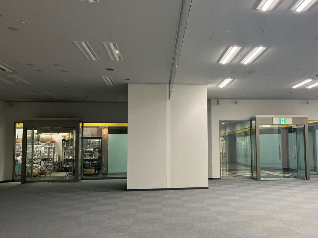 Entrance for 3F-A5