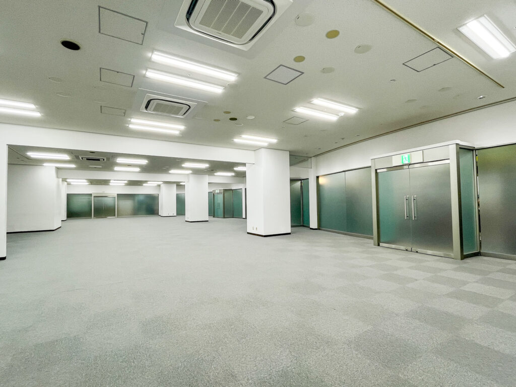 Empty and ready office space 3f-e5
