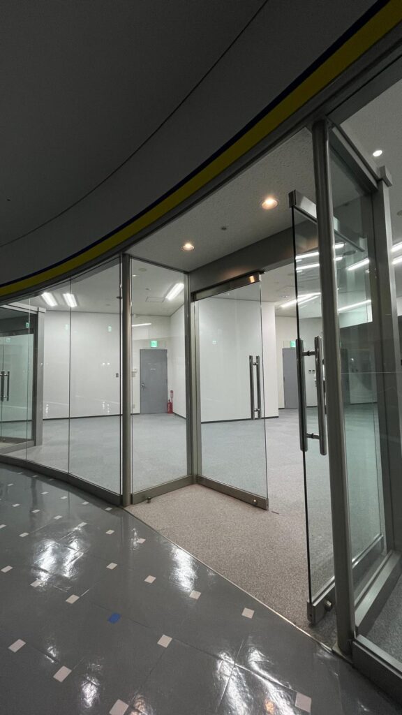 outside doors ITM 3F D-5-6