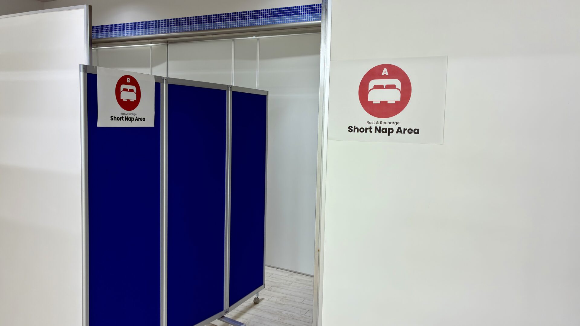 Quiet working etiquette sign in shared space