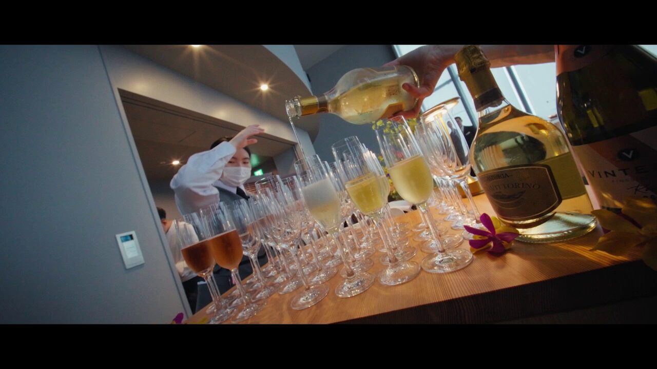 Sophisticated bar area detail