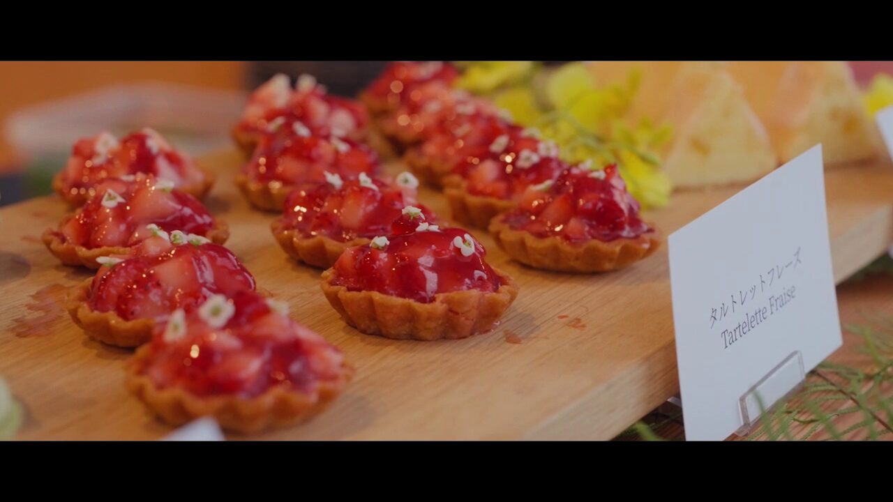 Artisan dessert presentation